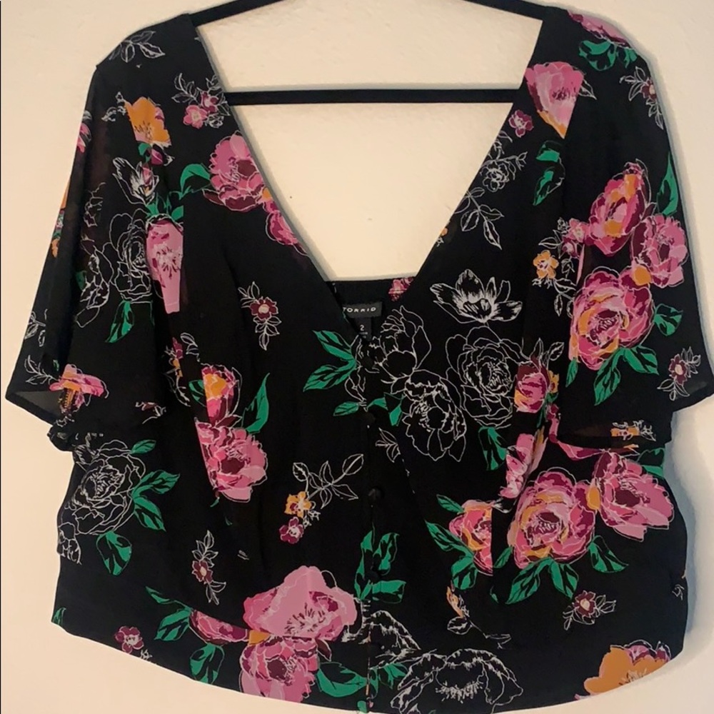 Torrid Floral chiffon sleeve crop top